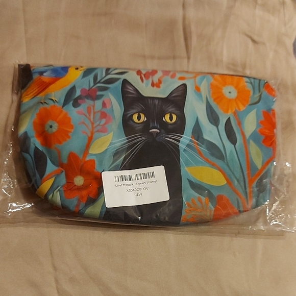 Floral Cat Cosmetic Bag - Picture 2 of 2